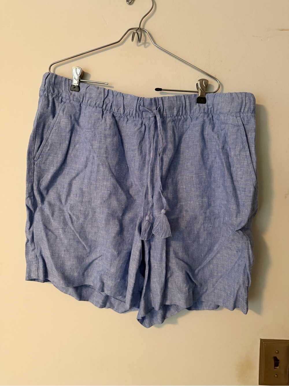Talbots 100% Linen Pull-On Shorts XL Blue Chambray NWT Tassel Tie